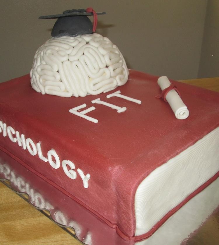 Graduation Cake by Leonor Rodriguez